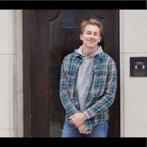 Meet your Posher, Weston